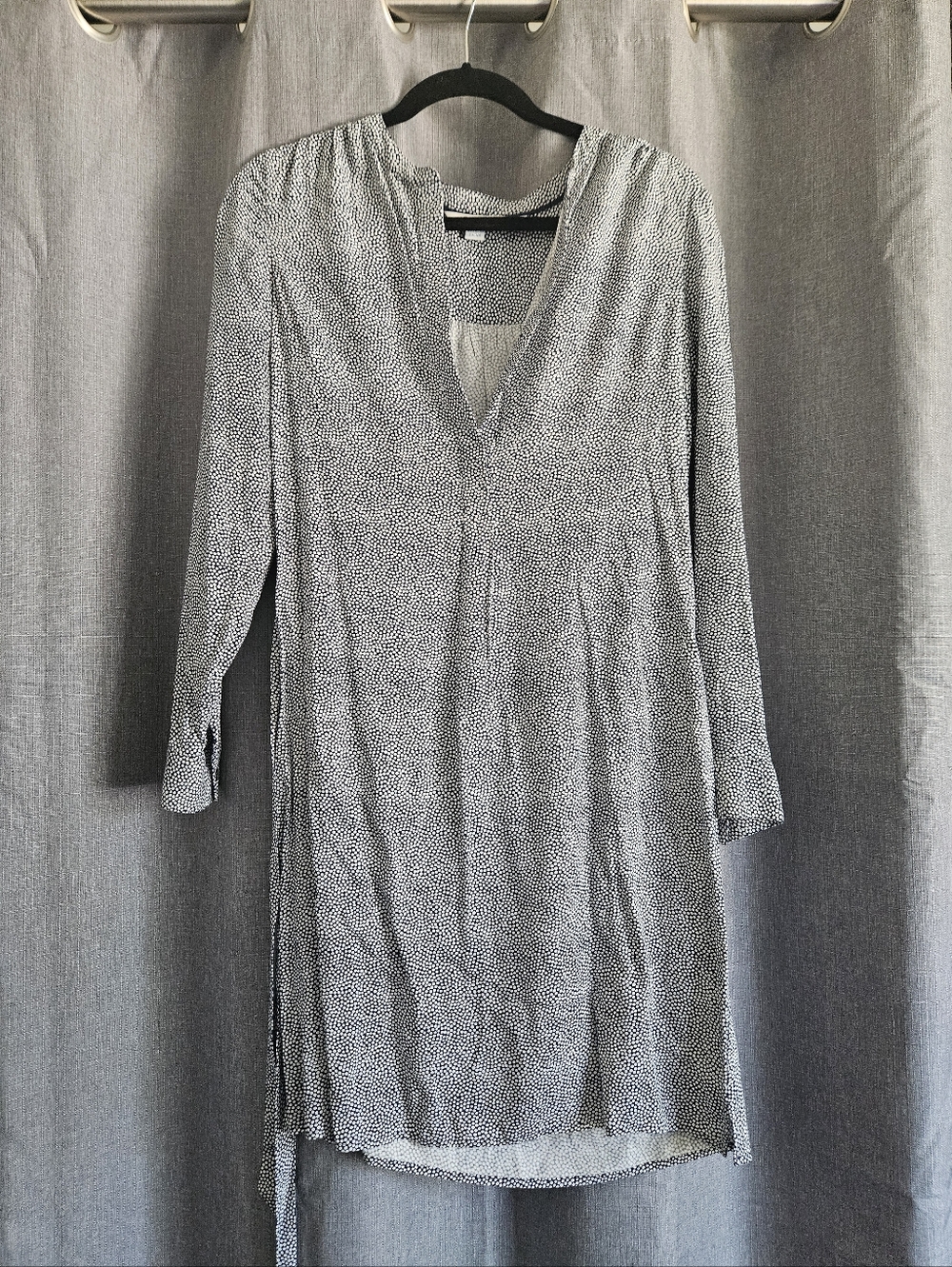 Boden Women's Black & White Dotted V-Neck Tunic Dress